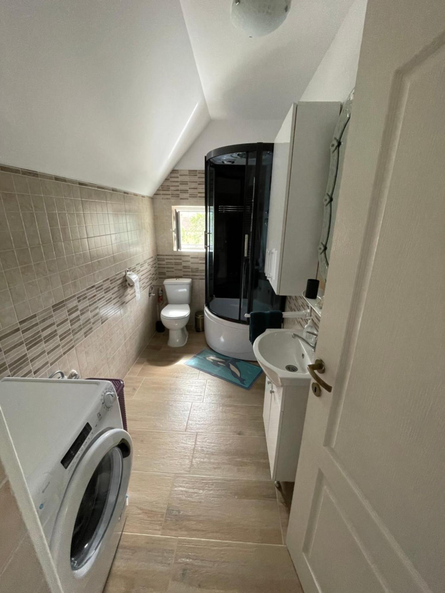 Sara Apartament Appartement Lugoj Buitenkant foto